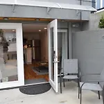 Cozy 1 Bedroom Apartment In Nw Seattle W/ Private Patio